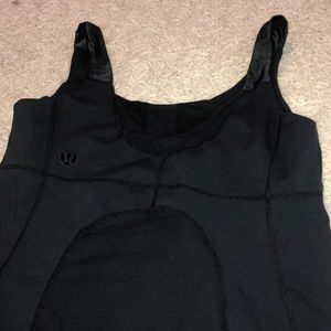 Lululemon tank top with built in sports bra